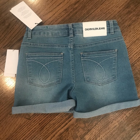 Calvin Klein Jean shorts NWT - Picture 2 of 2